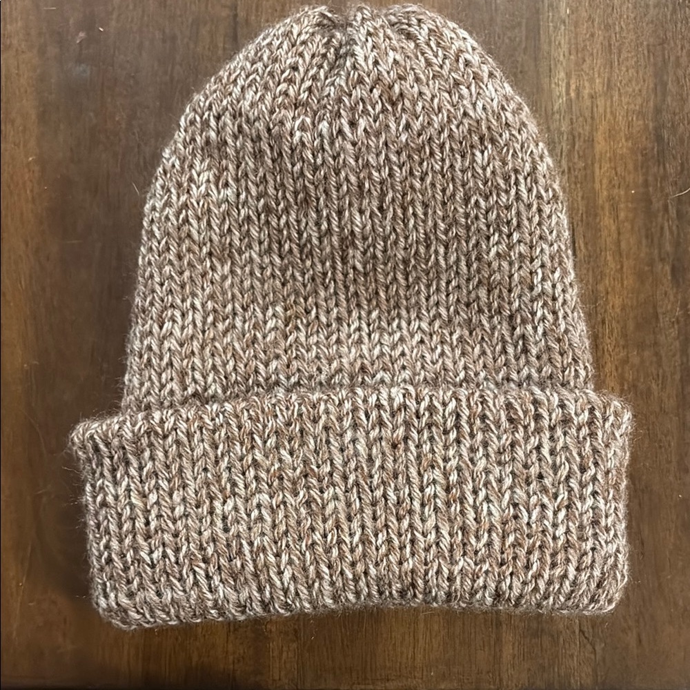 Chunky Knit Beanie in Tan